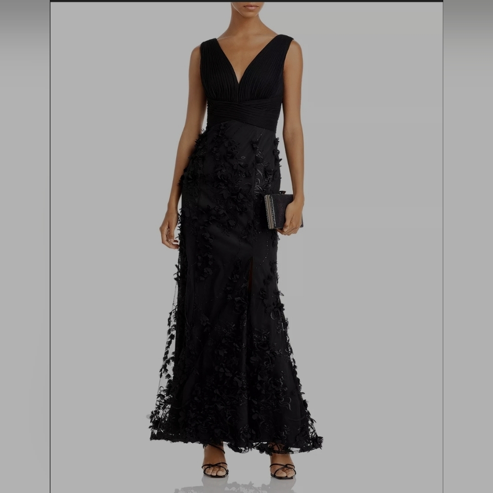 Aidan MattoxFloral Appliqué Mermaid Gown